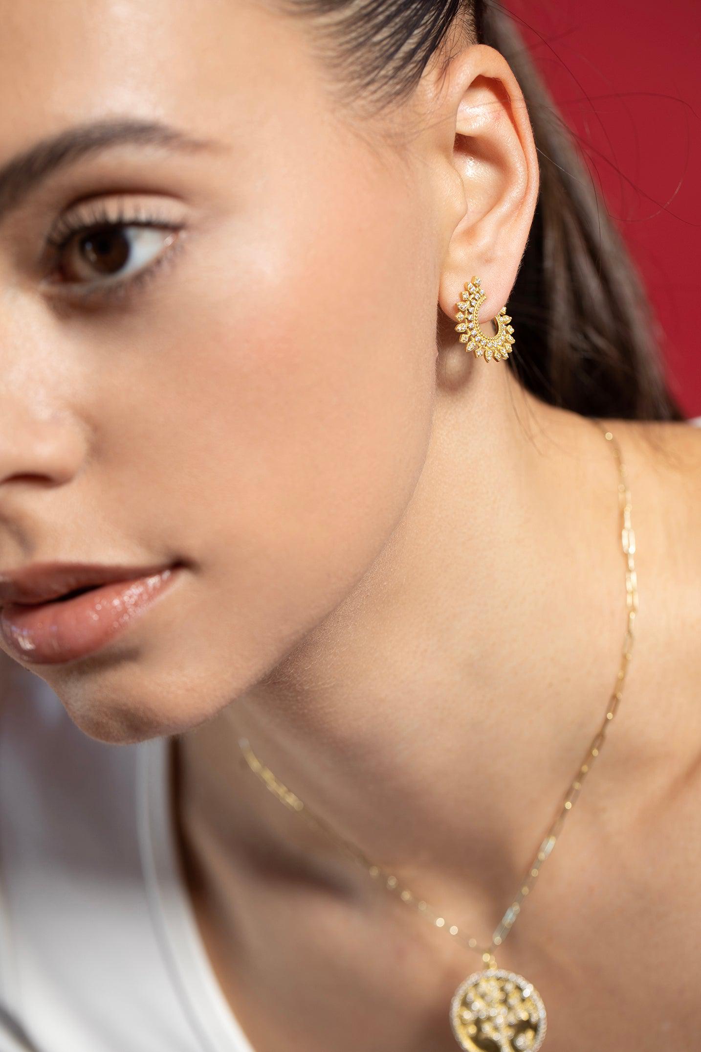 TANYA FARAH-Sunburst Diamond Small Bypass Hoop Earrings-YELLOW GOLD