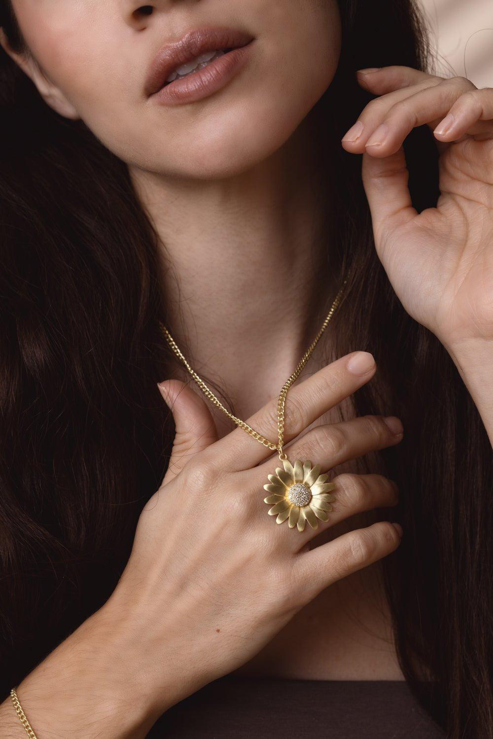 TANYA FARAH-Daisy Diamond Necklace-YELLOW GOLD