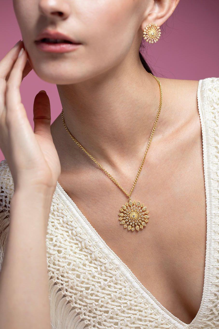 TANYA FARAH-Sunburst Diamond Necklace-YELLOW GOLD