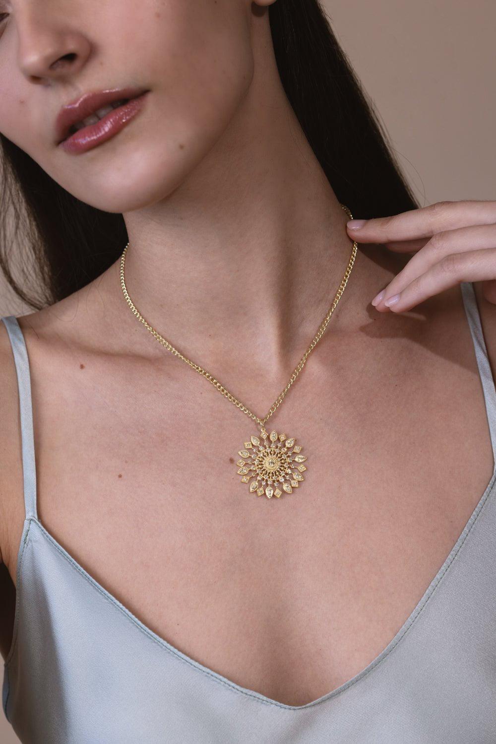 TANYA FARAH-Sunburst Diamond Necklace-YELLOW GOLD
