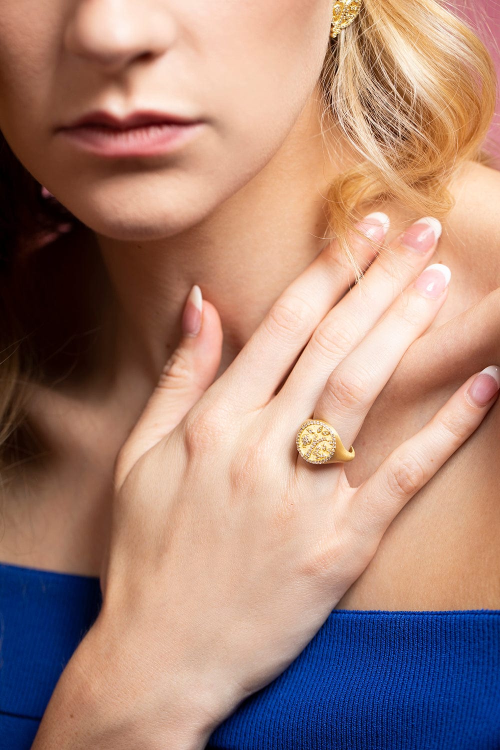 TANYA FARAH-Tree of Life Signet Ring-YELLOW GOLD