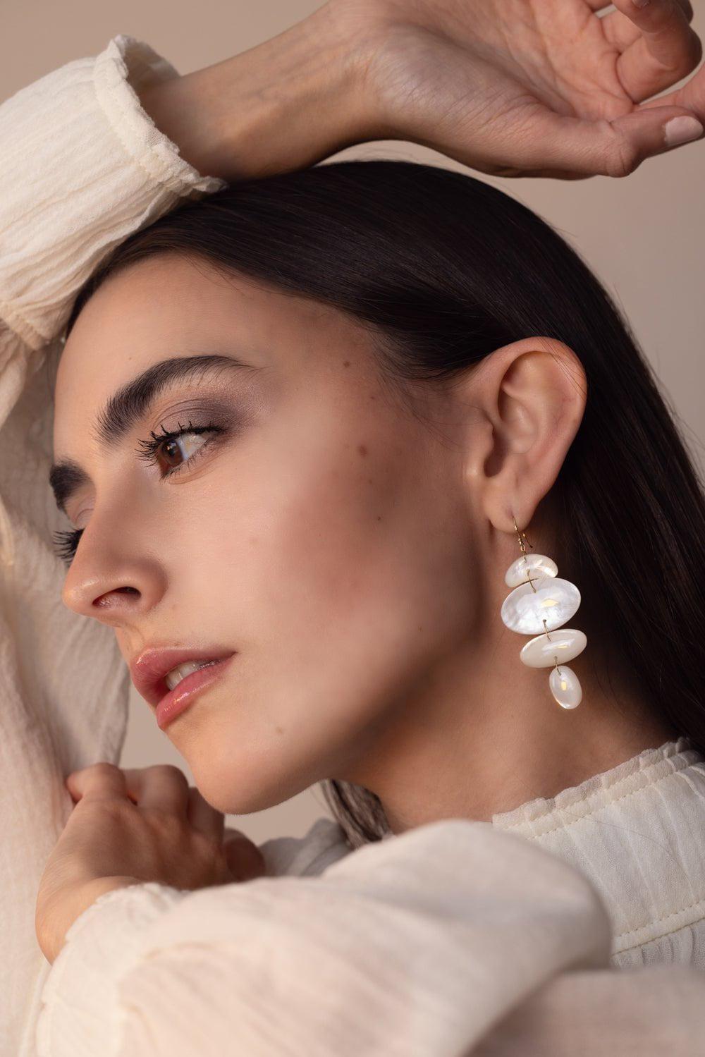 TEN THOUSAND THINGS-Small Pearl Oval Totem Earrings-YELLOW GOLD
