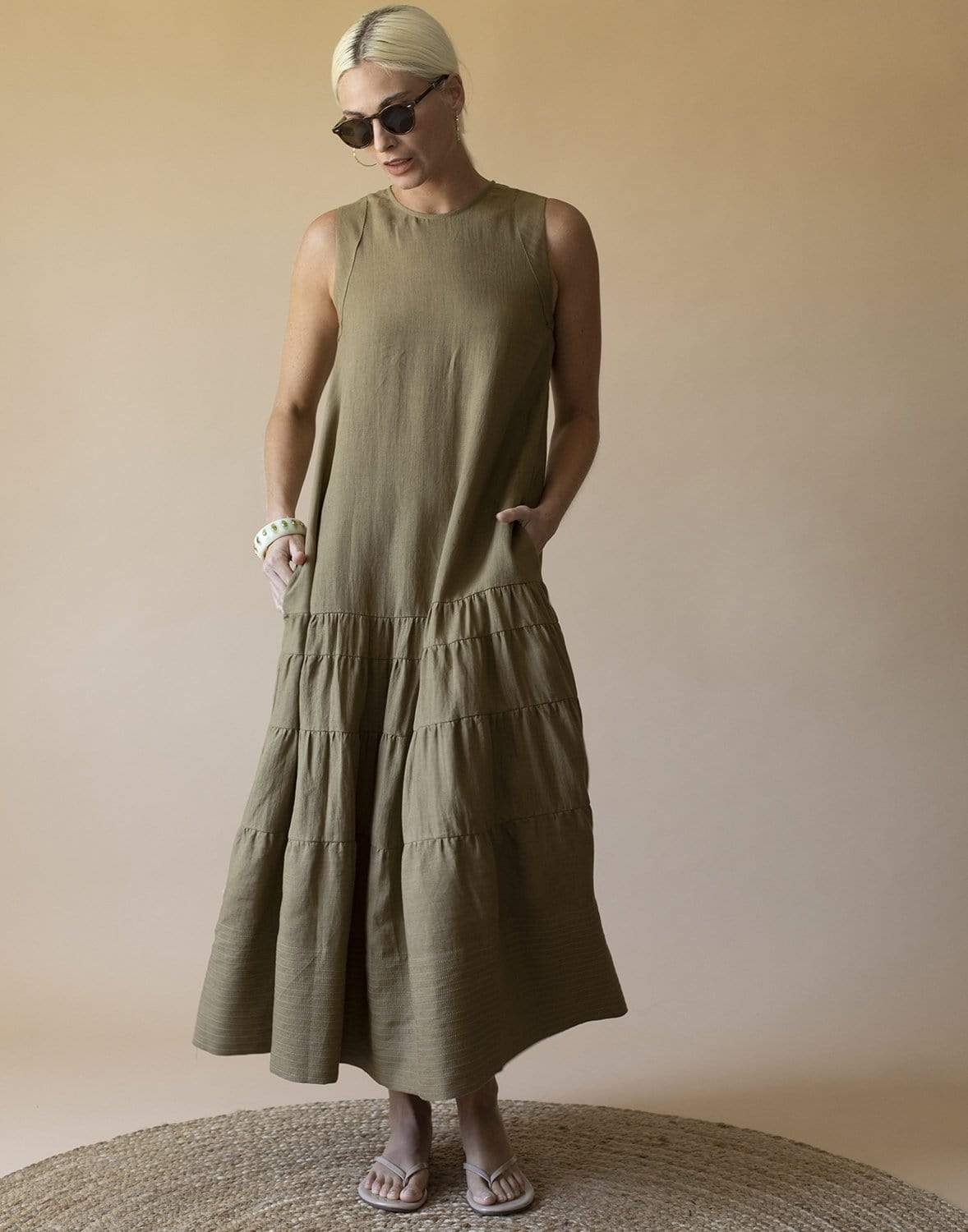 THREE GRACES LONDON-Khaki Abigail Dress-