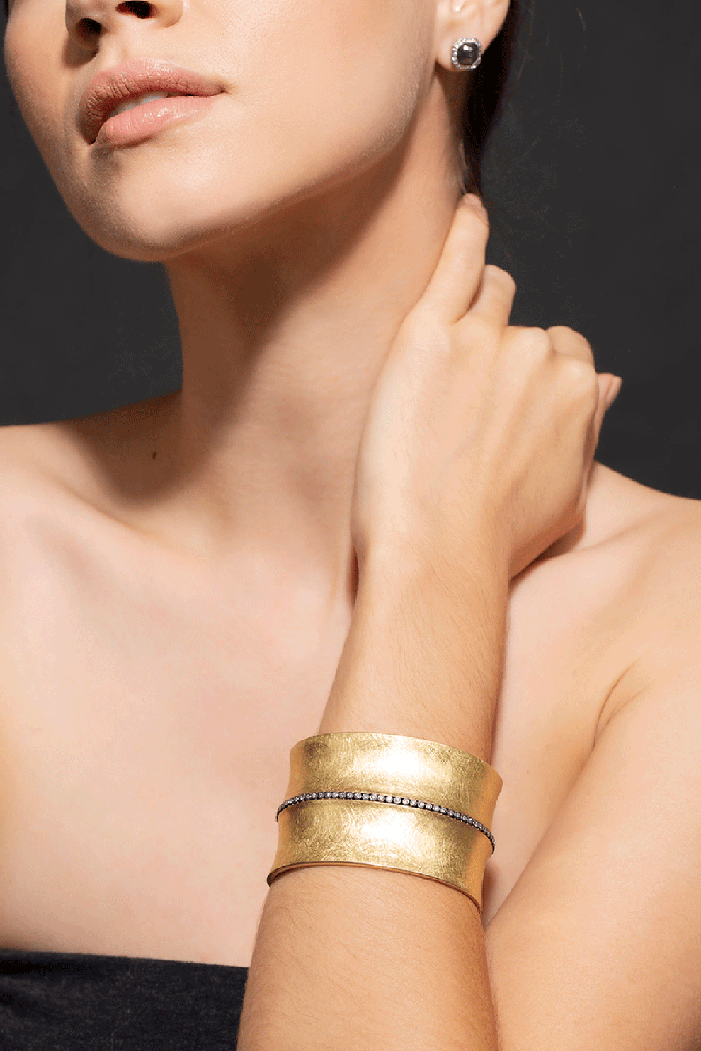 Diamond Line Wide Gold Cuff | TODD REED – Marissa Collections