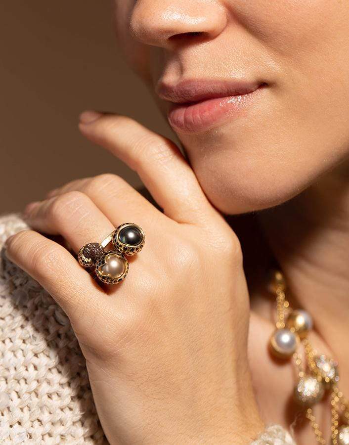 TODD REED-Raw Diamond and Black Diamond Ring-YELLOW GOLD