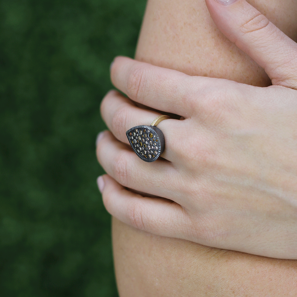 TODD REED-Mixed Diamond Pear Ring-YELLOW GOLD