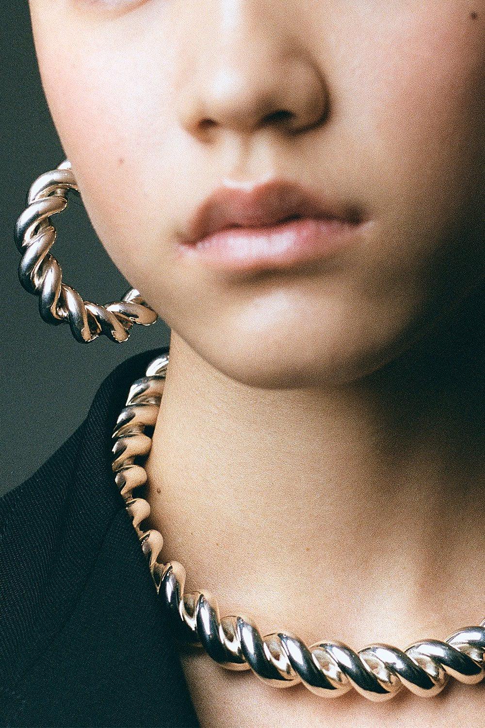 UNCOMMON MATTERS-Twist Hoops - Gold-GOLD