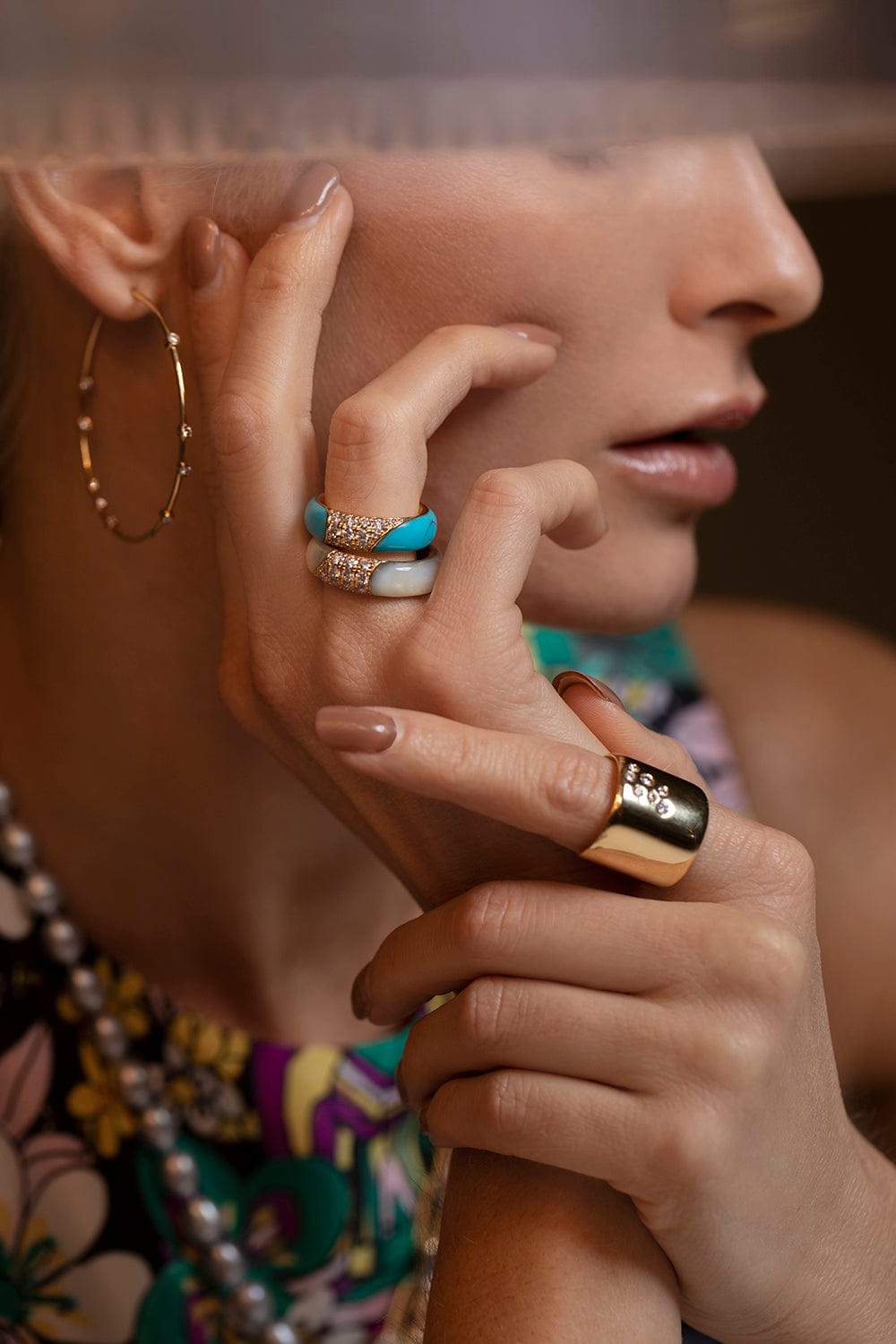 UNIFORM OBJECT-Carved Diamond & Pearl Ring-YELLOW GOLD