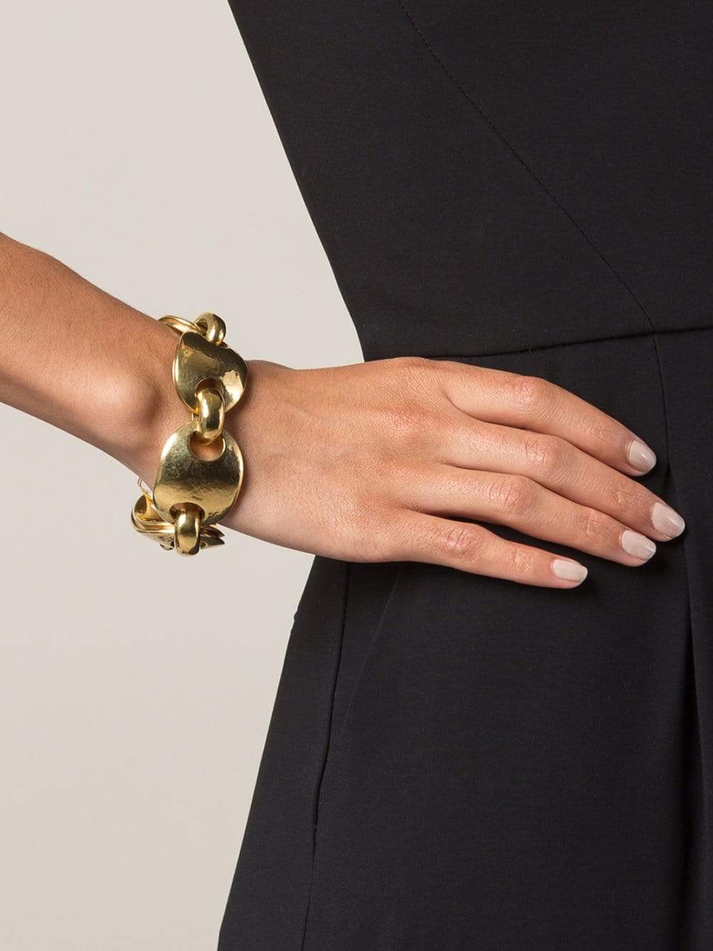 VAUBEL-Curved Oval Link Bracelet-GOLD