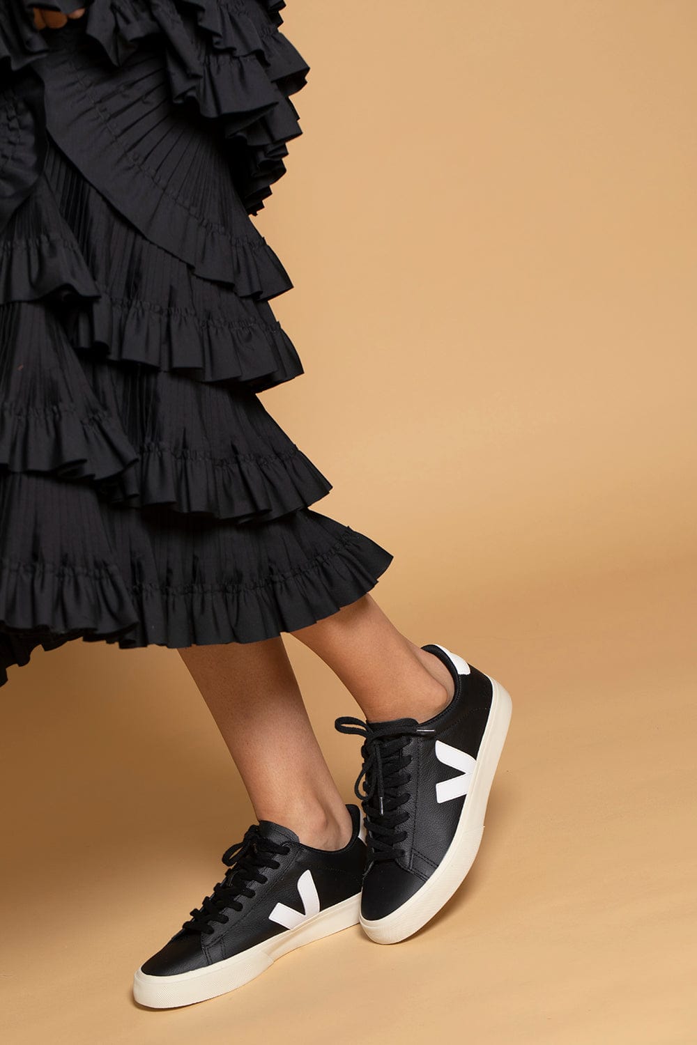 Campo Sneaker - Black White | VEJA – Marissa Collections