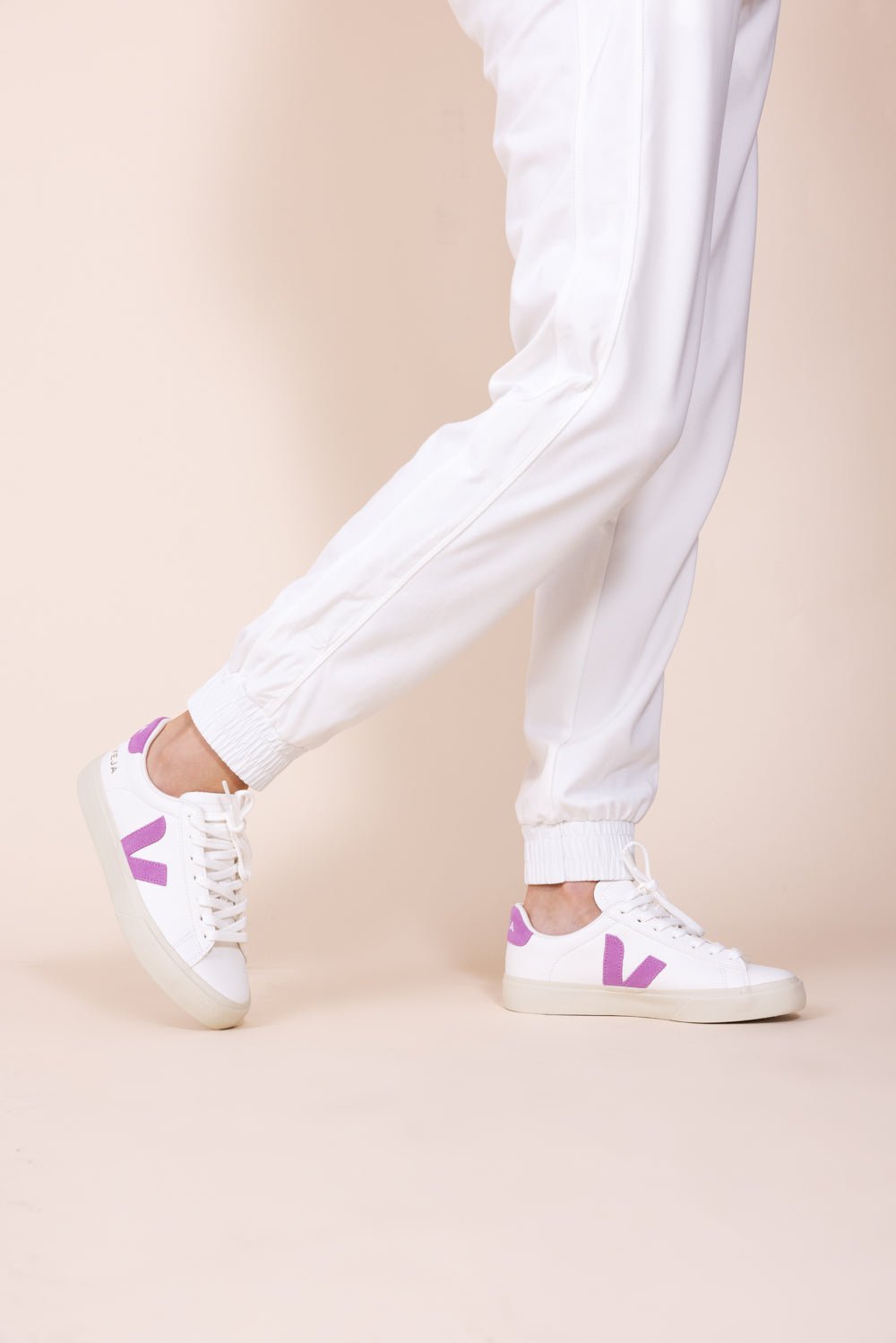 VEJA-Campo Sneaker - Extra White Mulberry-