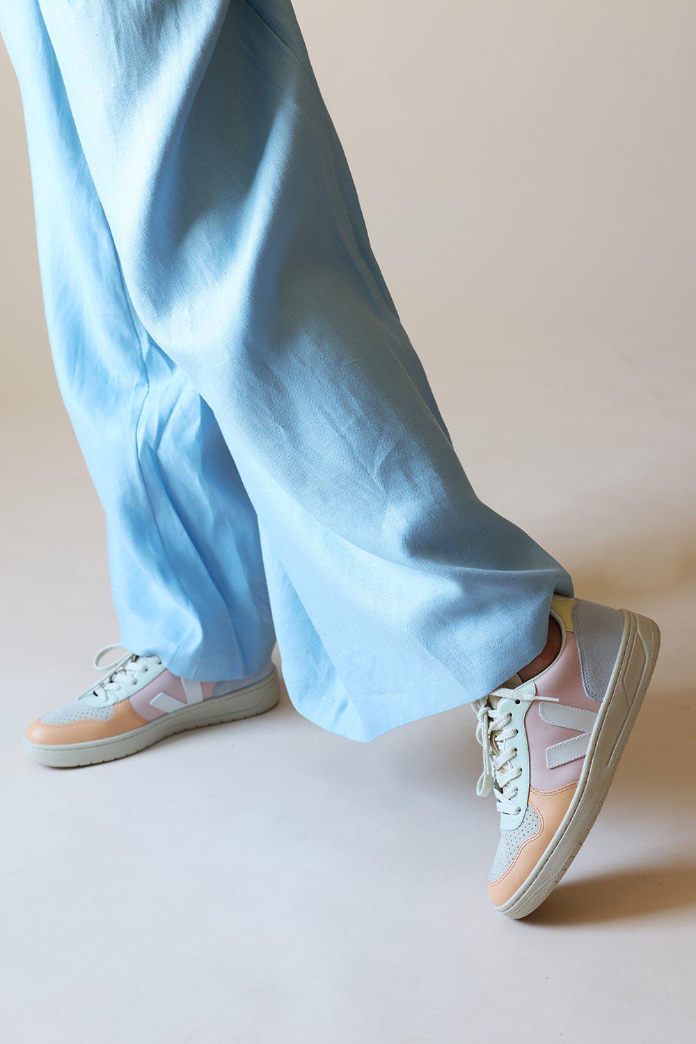 VEJA-V-10 Sneaker-