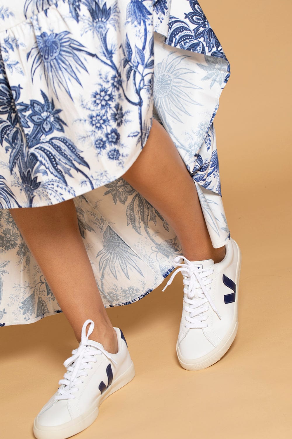 VEJA-Esplar Logo Sneaker - White Colbalt-