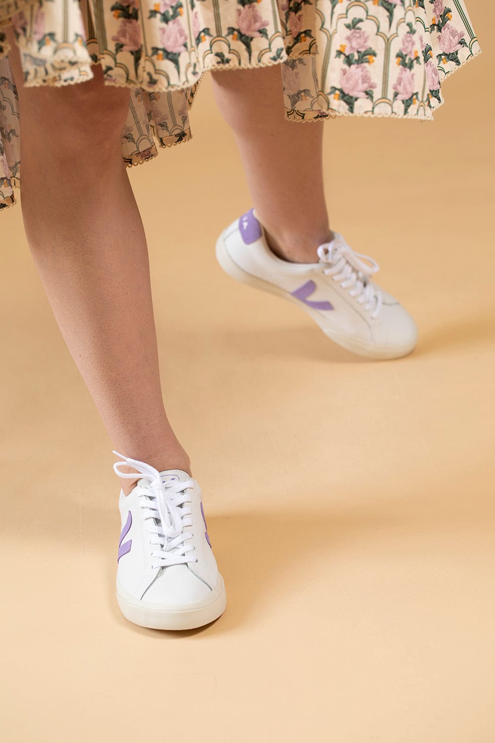 VEJA-Esplar Logo Sneaker - White Lavender-