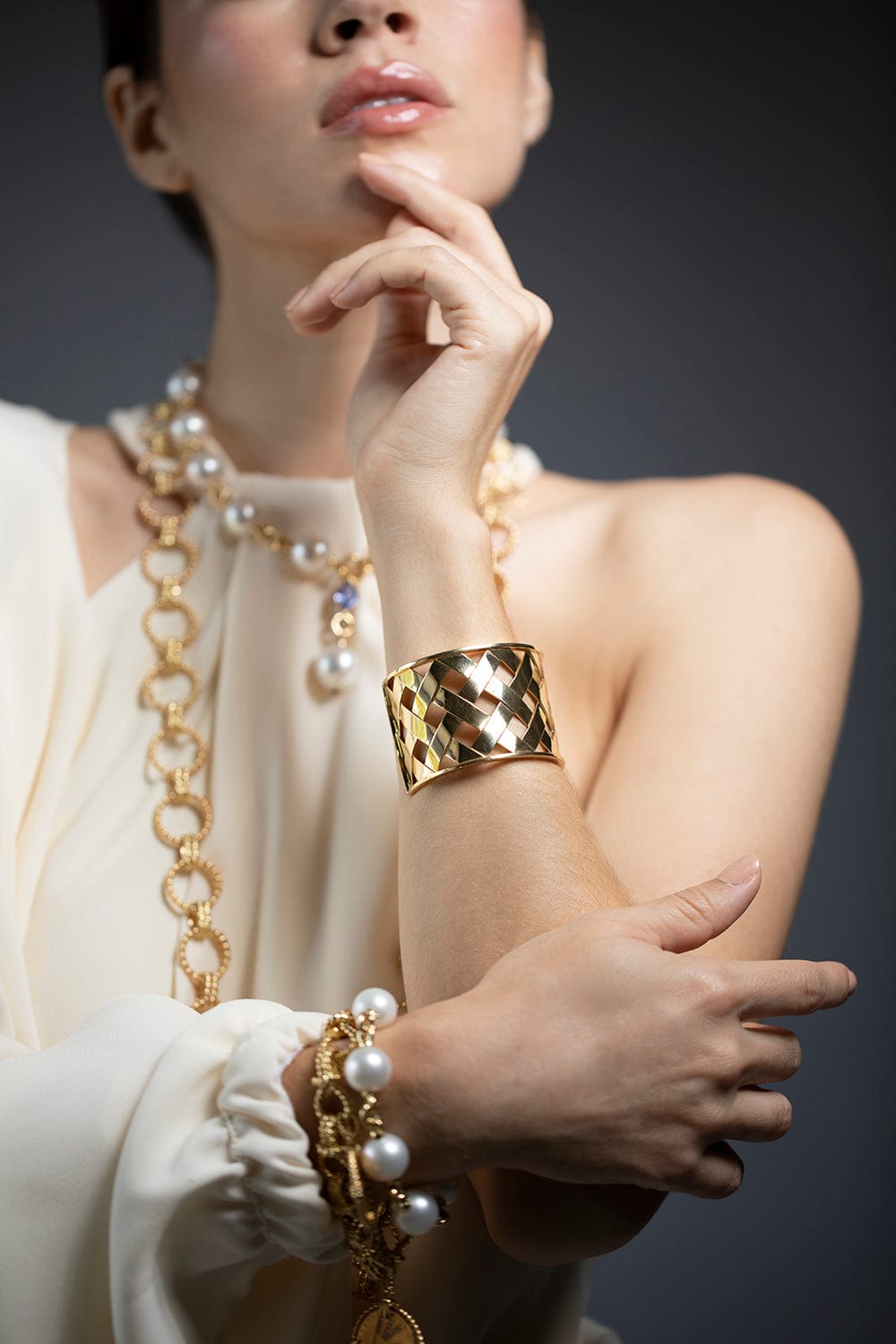 VERDURA-Criss Cross Cuff-YELLOW GOLD