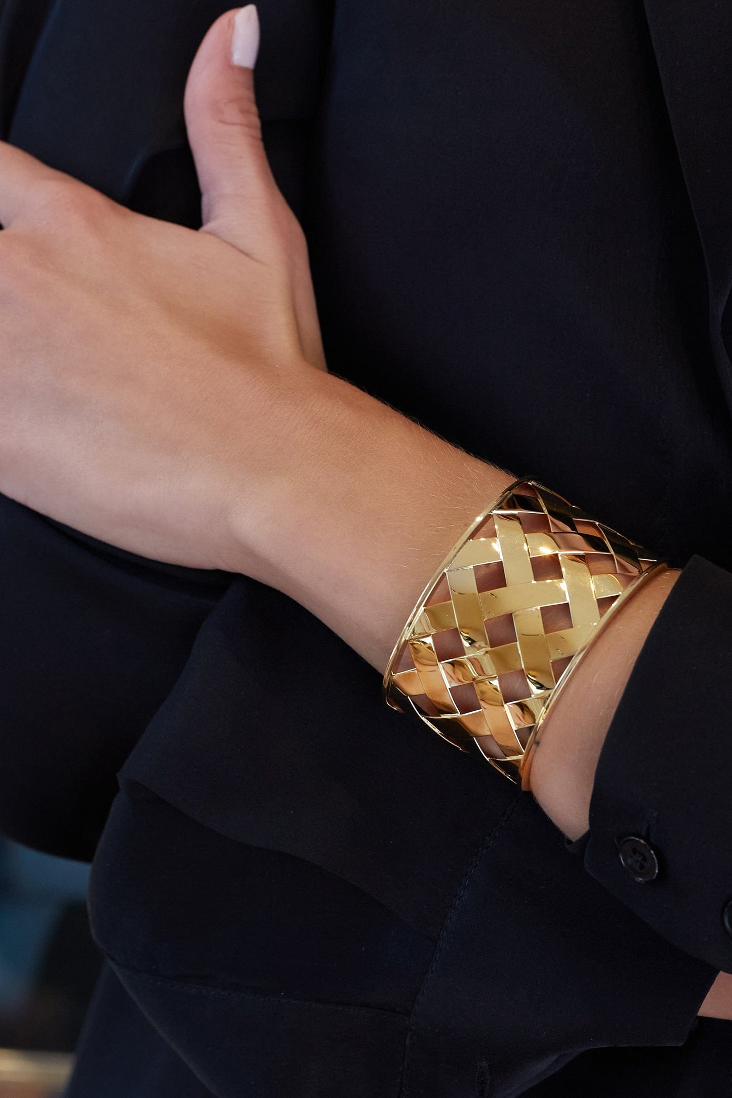 VERDURA-Criss Cross Cuff-YELLOW GOLD