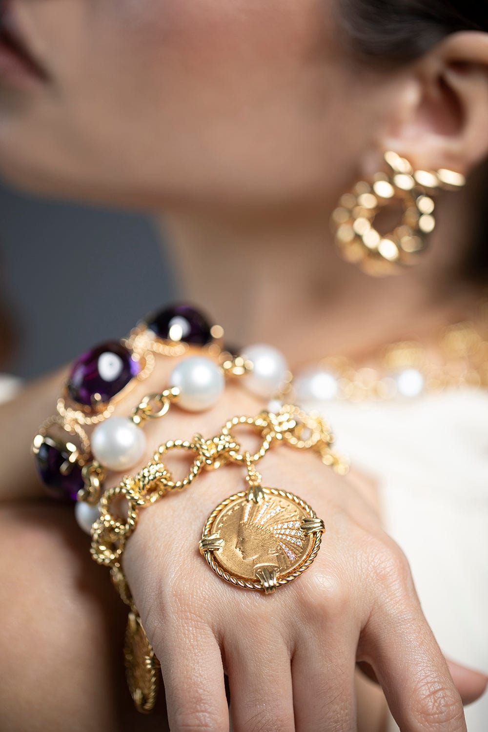 VERDURA-The Twenty Buck Bracelet-YELLOW GOLD
