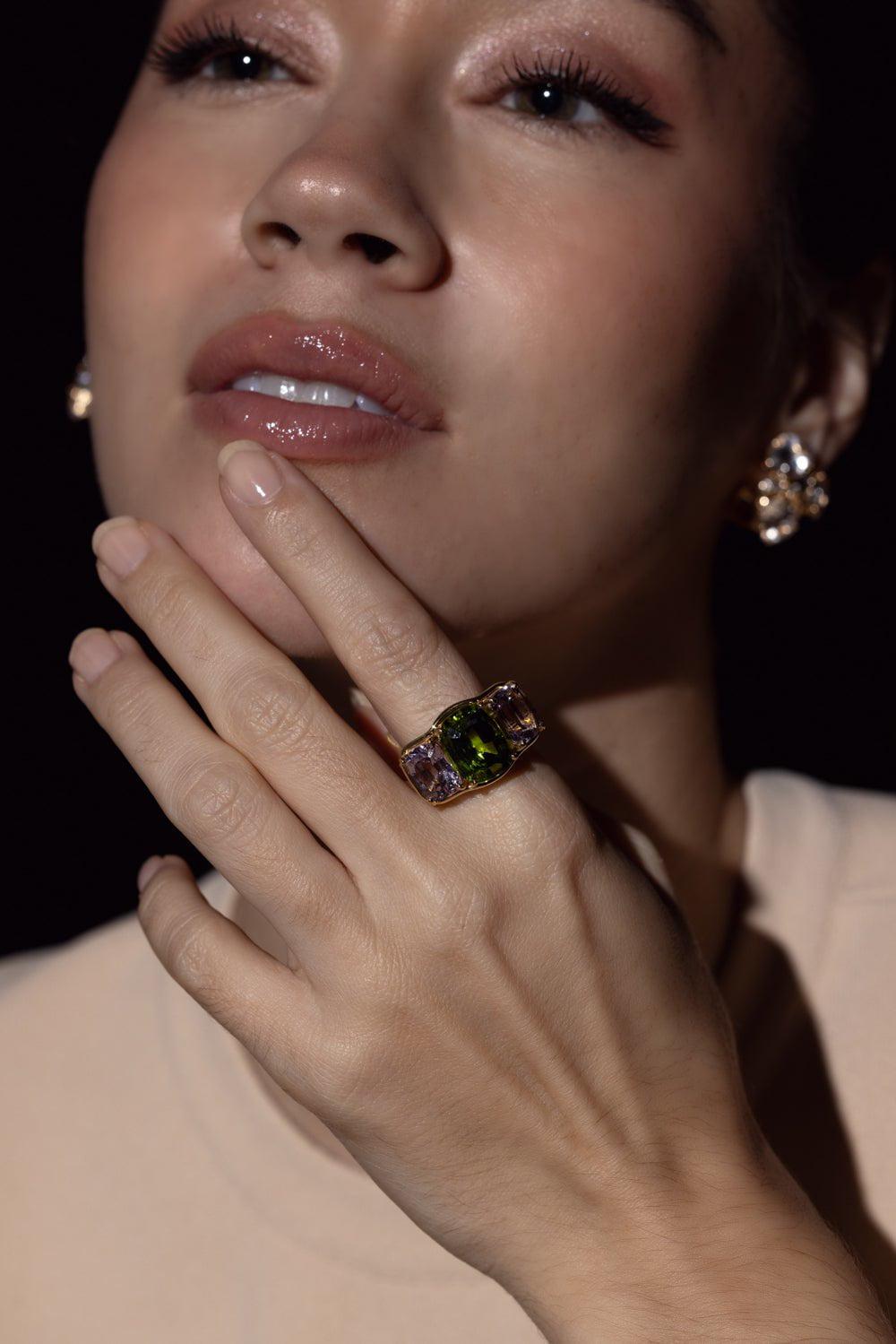 VERDURA-Three Stone Ring-YELLOW GOLD