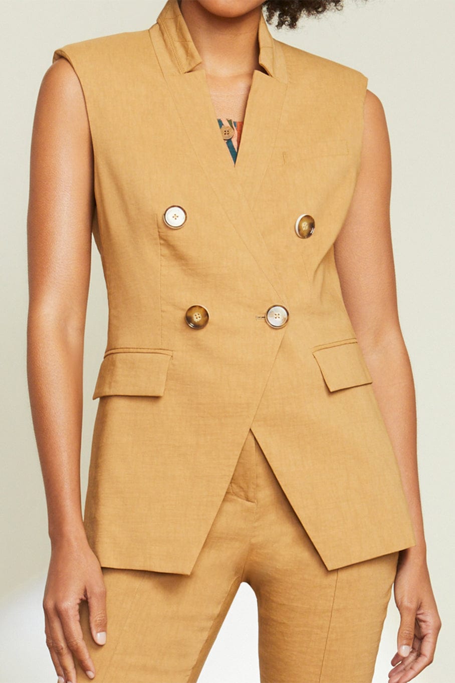 VERONICA BEARD-Amika Vest-