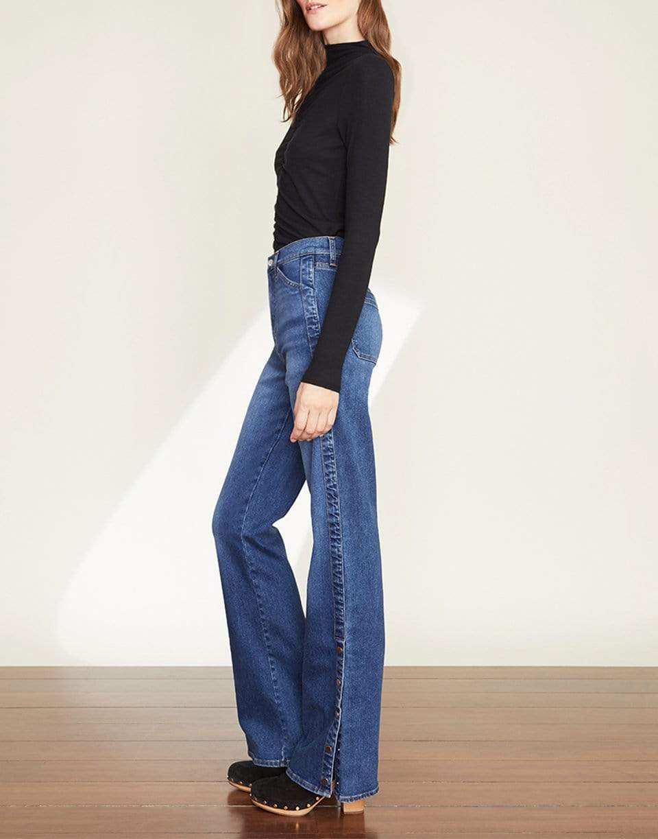 VERONICA BEARD-Theresa Ruched Turtleneck - Black-