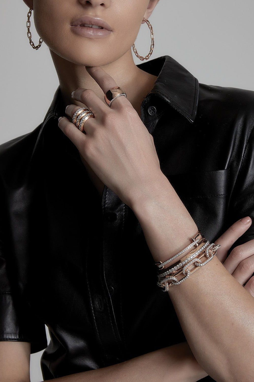 WALTERS FAITH-Saxon Chain Link Hoop Earrings-
