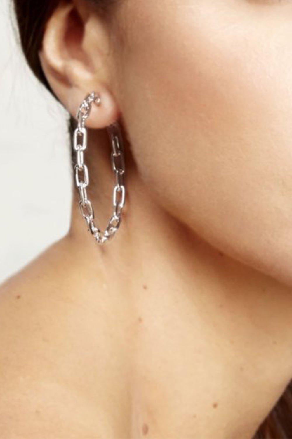 WALTERS FAITH-Saxon Chain Link Hoop Earrings-