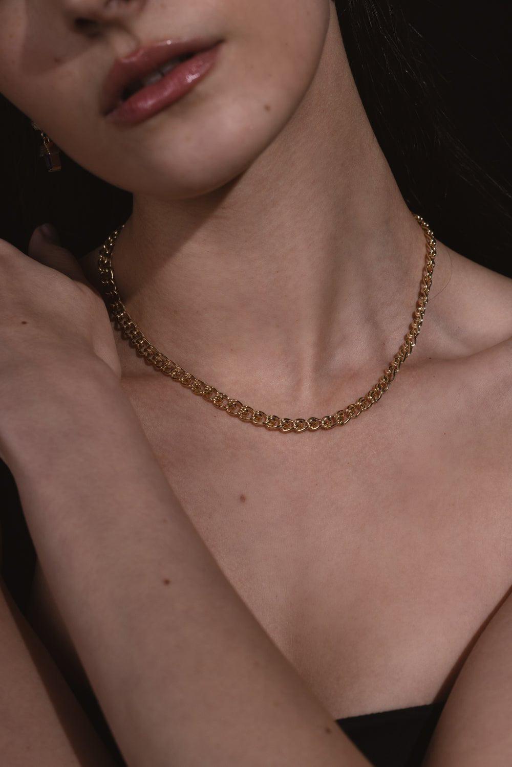 WALTERS FAITH-Huxley Coil Chain Necklace-YELLOW GOLD