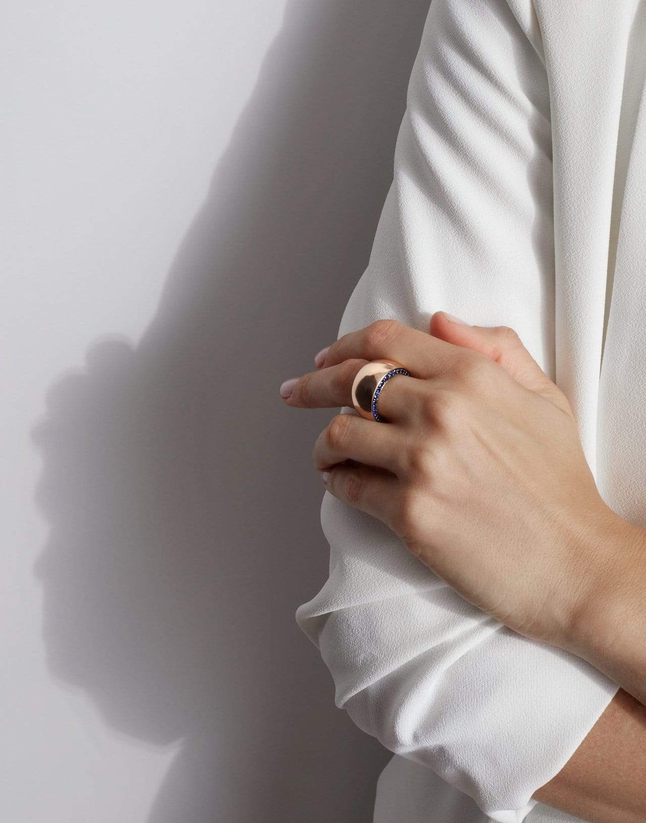 WALTERS FAITH-Lytton Bombe Sapphire Edge Ring-ROSE GOLD