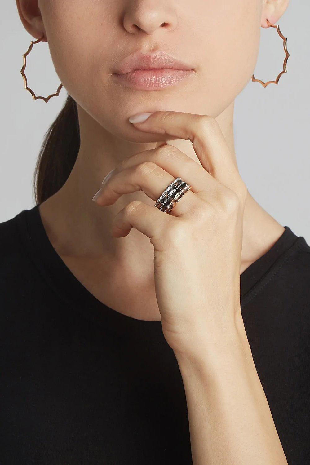 WALTERS FAITH-Clive Scalloped Hoop Earrings-YELLOW GOLD