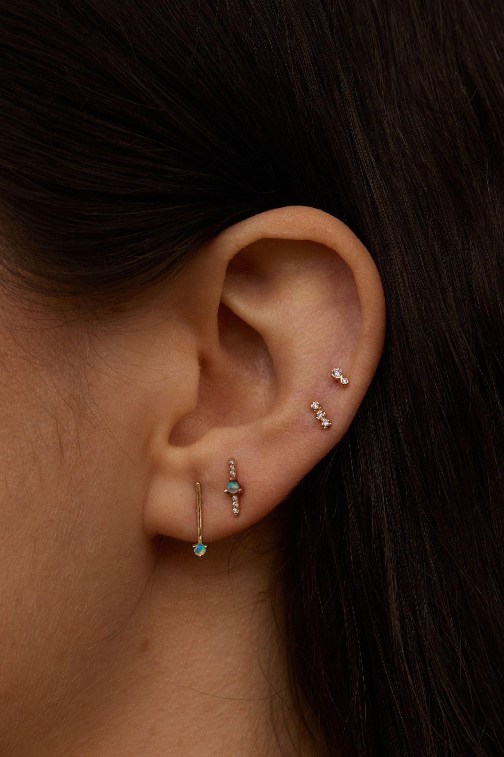 WWAKE-Diamond Beam Earrings-YELLOW GOLD