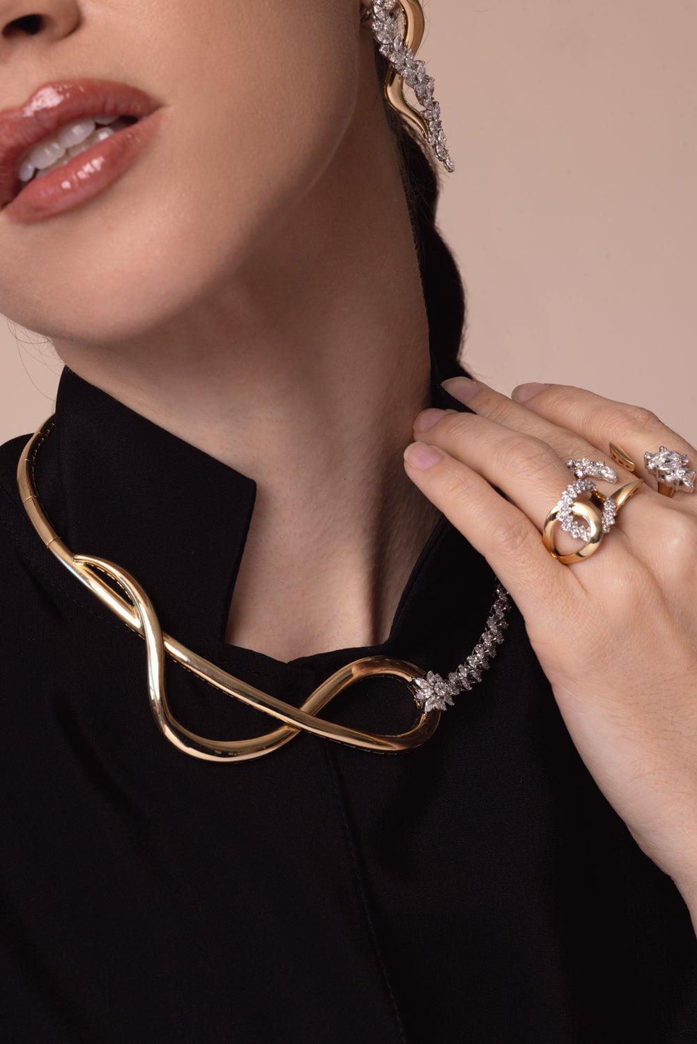 YEPREM JEWELLERY-Golden Strada Infinity Statement Necklace-YELLOW GOLD