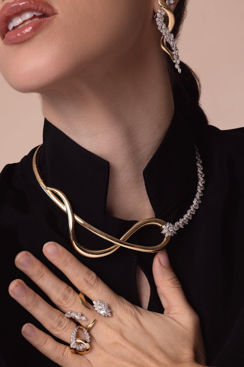 YEPREM JEWELLERY-Golden Strada Infinity Statement Necklace-YELLOW GOLD