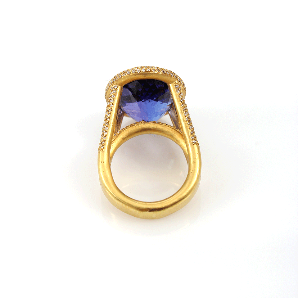 YOSSI HARARI-Large Tanzanite Ring-YELLOW GOLD