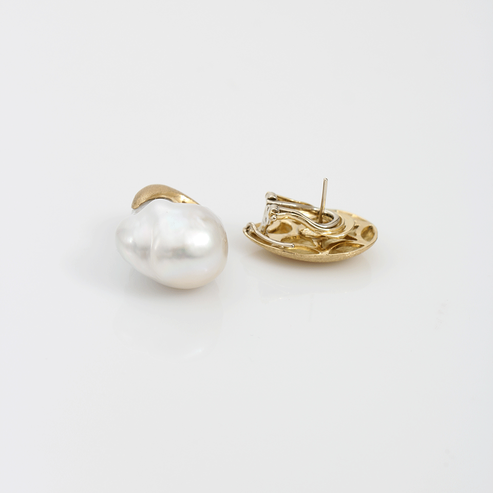 YVEL-White Baroque Freshwater Pearl Drop Earrings-YELLOW GOLD