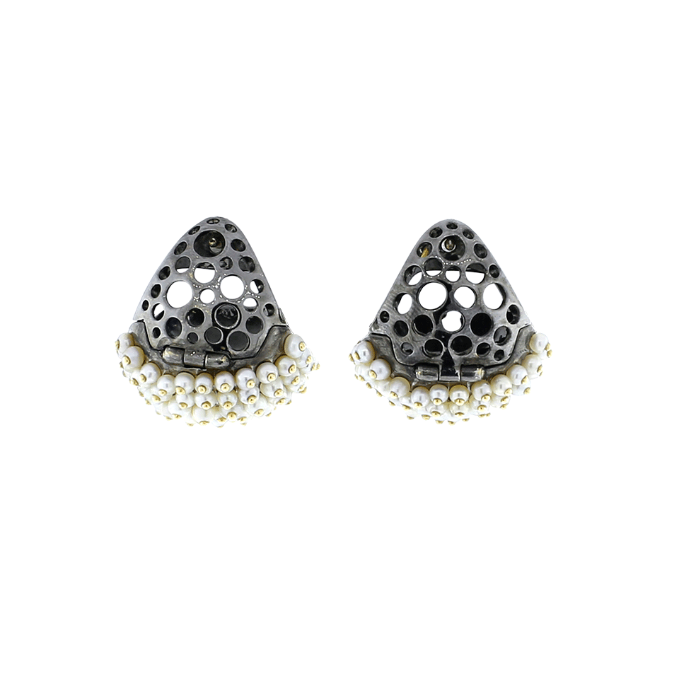 Natural Basra Pearl Huggie Earrings JEWELRYFINE JEWELEARRING ARUNASHI   