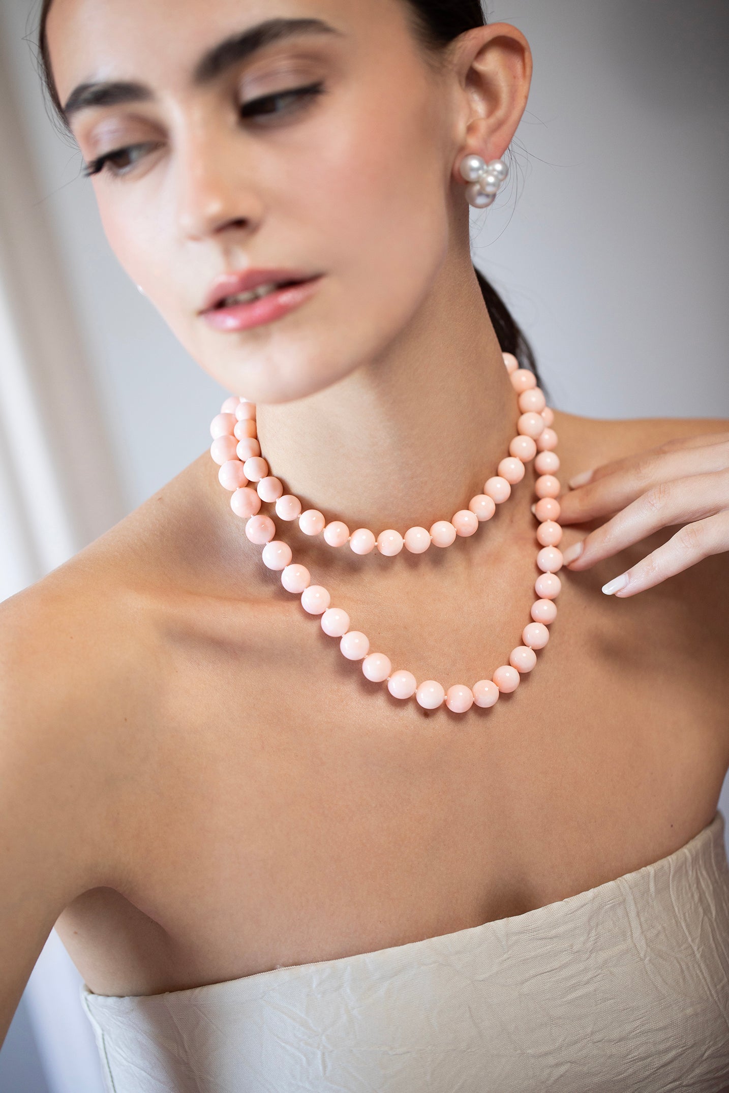 ASSAEL-Angel Skin Coral Bead Necklace-WHITE GOLD