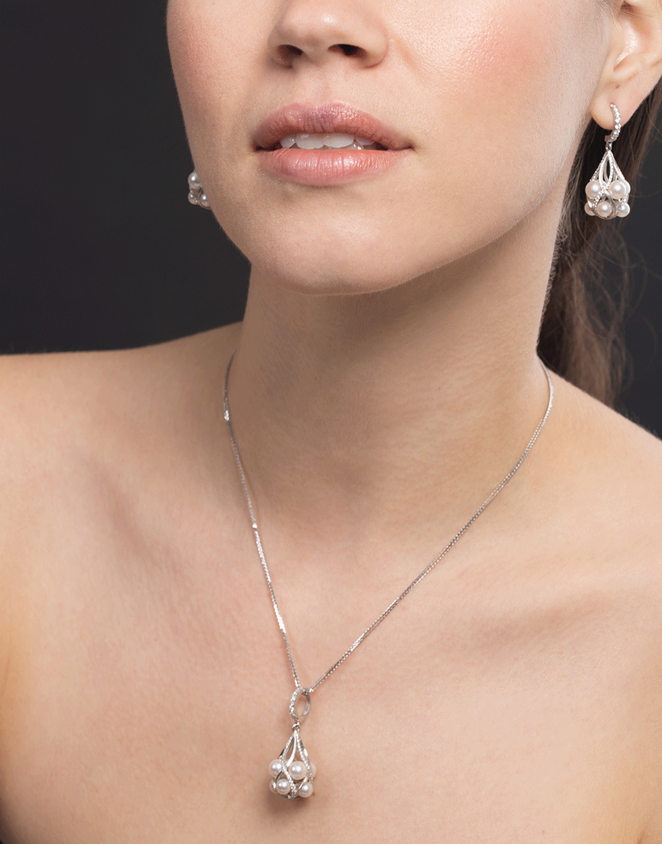 BAGGINS-Small Akoya Pearl And Diamond Earrings-WHITE GOLD