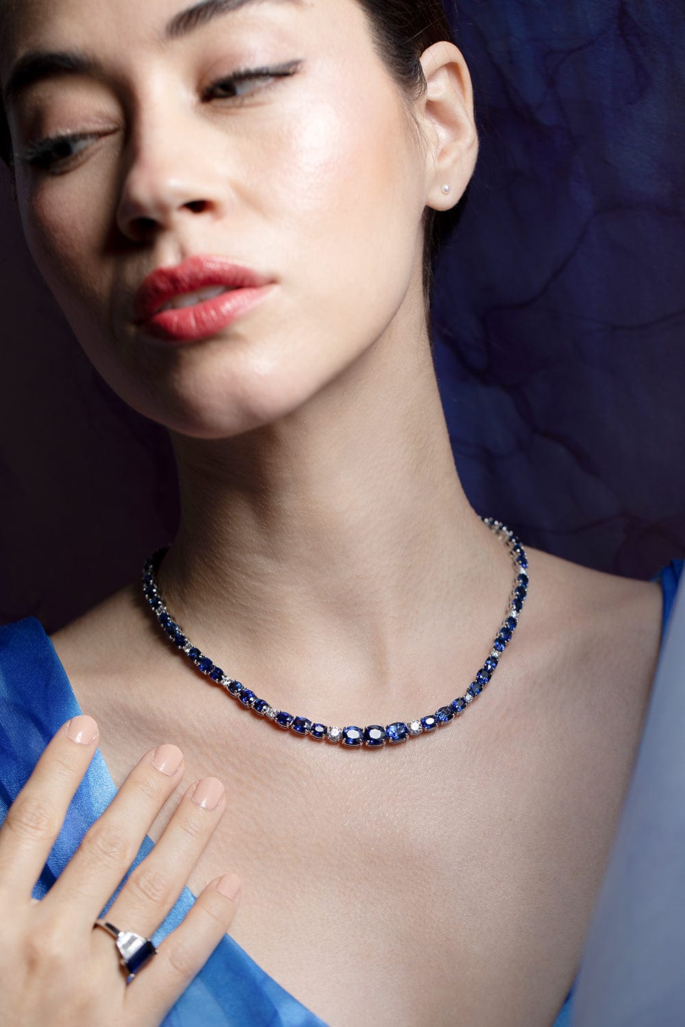 BAYCO-Oval Cut Blue Sapphire and Diamond Necklace-PLATINUM