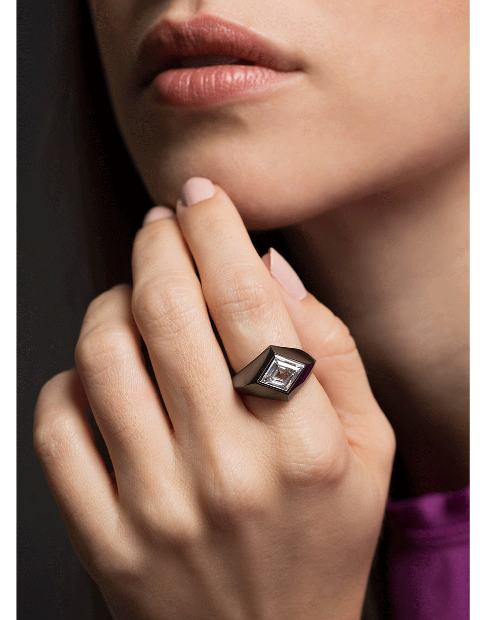 BAYCO-Lozenge Diamond and Black Ceramic Ring-BLACK