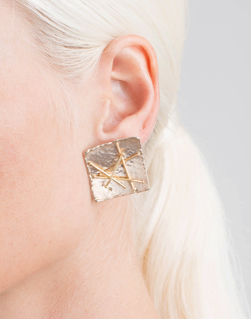 BOAZ KASHI-Square Criss Cross Stud Earrings-YELLOW GOLD