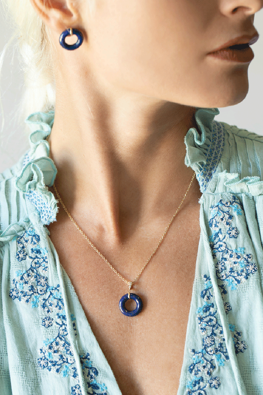 BONDEYE JEWELRY-Blueberry Glazed Munchkin Necklace-YELLOW GOLD