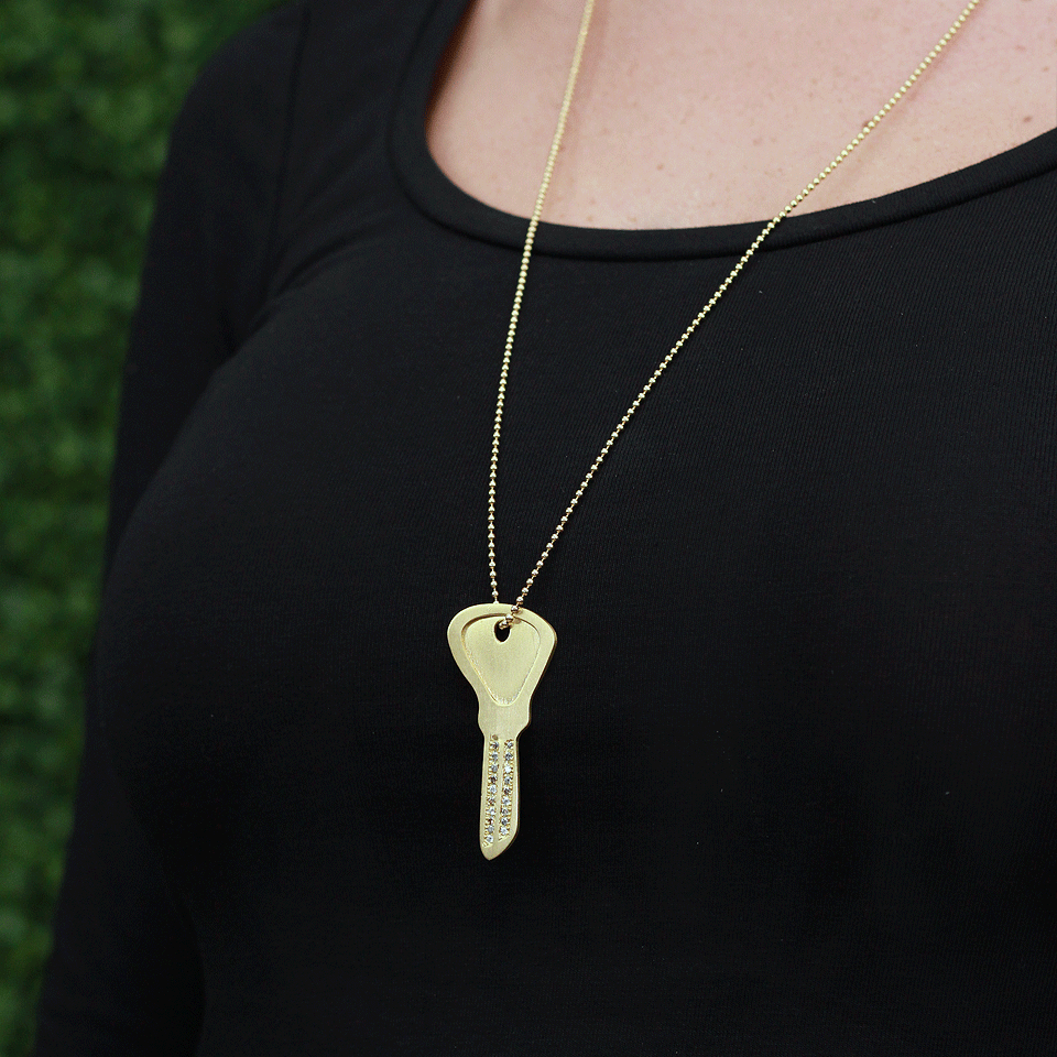 CAROLINA BUCCI-Looking Glass Key Pendant-YELLOW GOLD