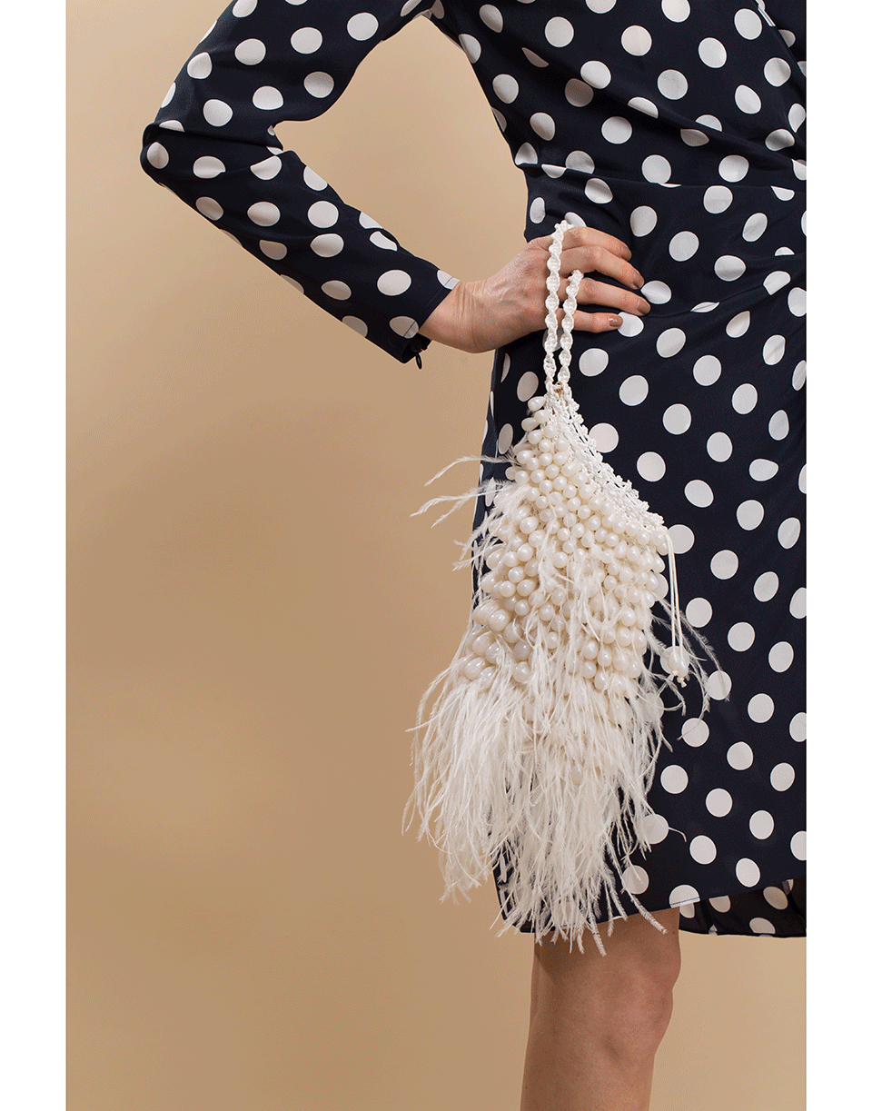 CULT GAIA-Dory Feathered Pouch-WHITE
