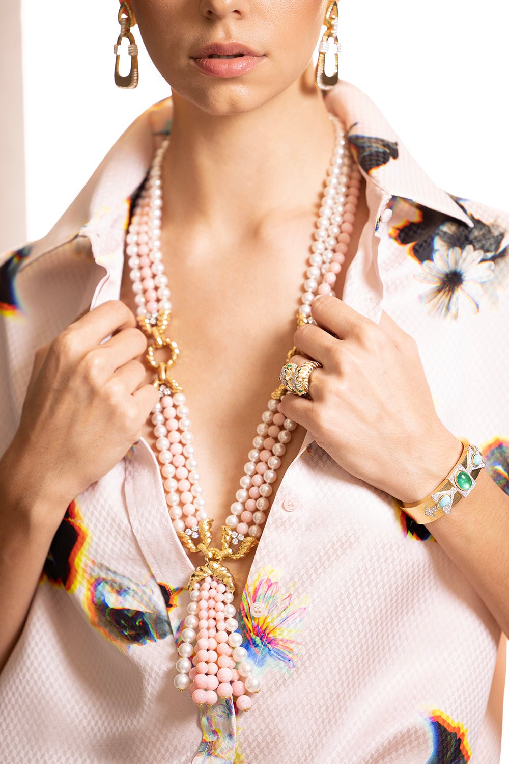 DAVID WEBB-Pink Opal Diamond Necklace-YELLOW GOLD