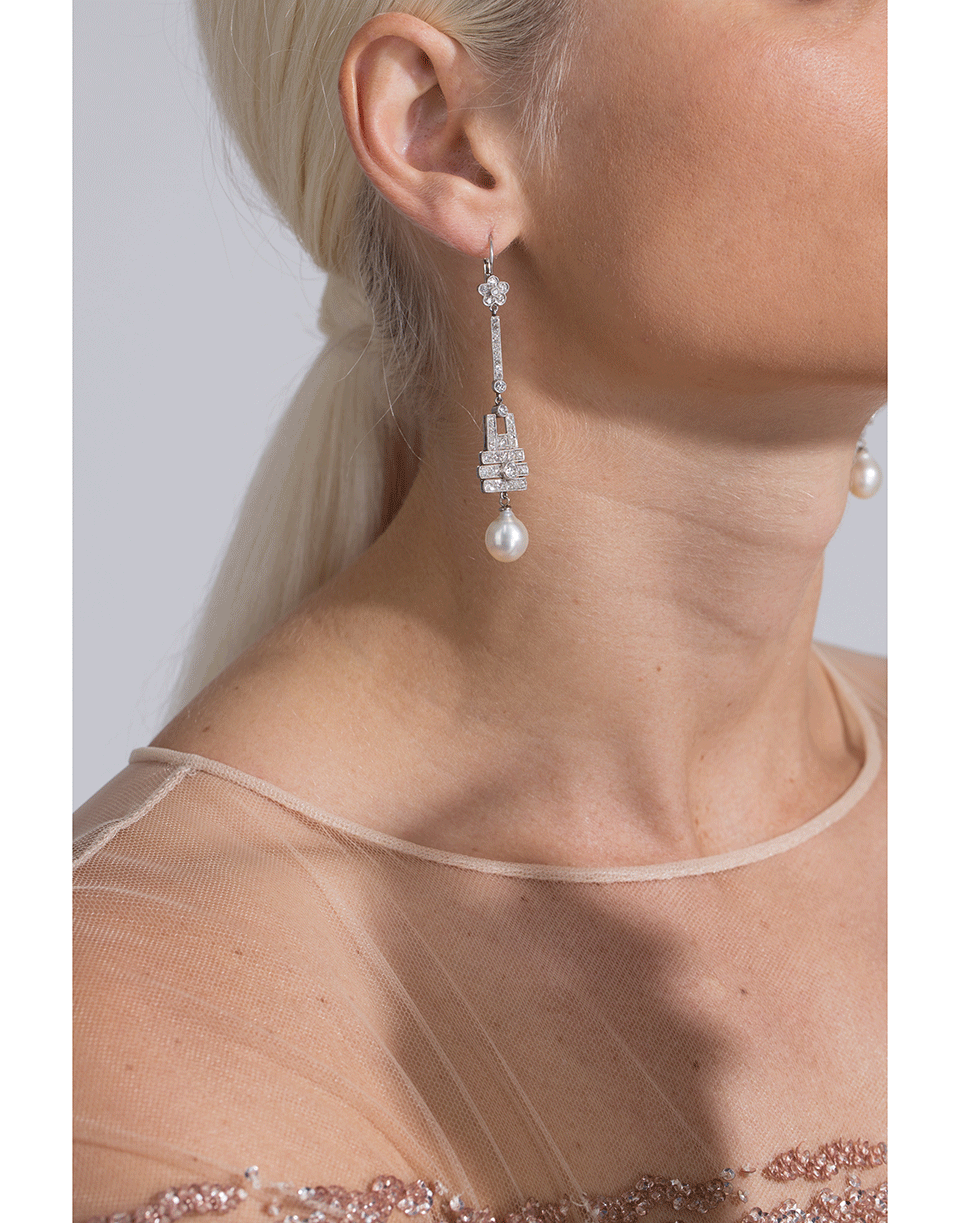FRED LEIGHTON-Art Deco Diamond And Cultured Pearl Pendant Earrings-PLATINUM