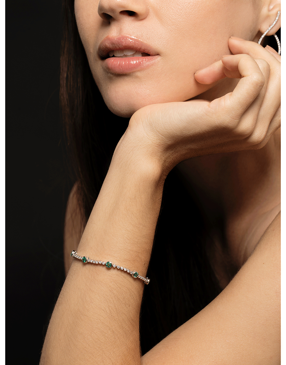 GRAZIELA-Emerald and Diamond Bracelet-WHITE GOLD