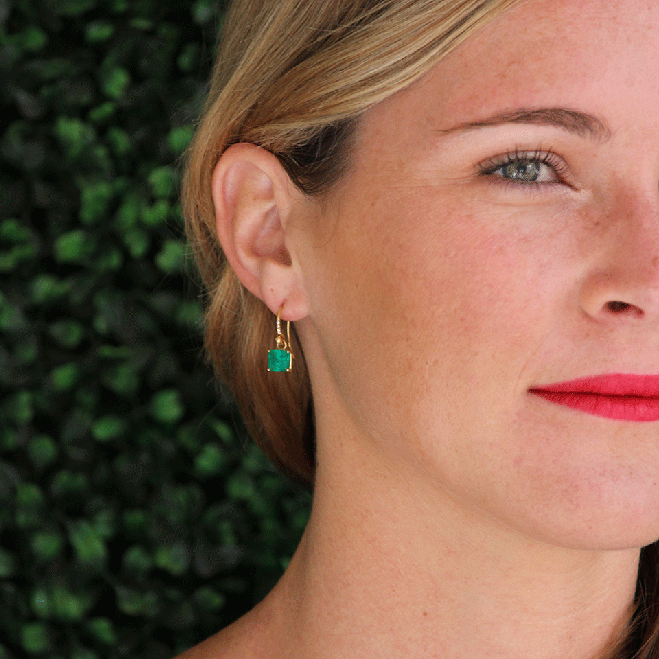 IRENE NEUWIRTH JEWELRY-Emerald And Diamond Drop Earrings-YELLOW GOLD