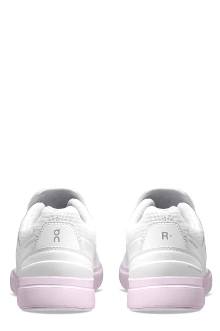 ON RUNNING-The Roger Advantage Sneaker - White Lily-