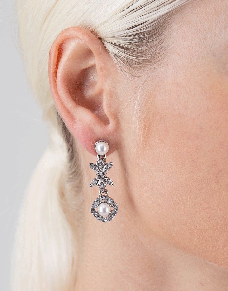 Lattice Pearl Drop Earrings JEWELRYBOUTIQUEEARRING OSCAR DE LA RENTA   