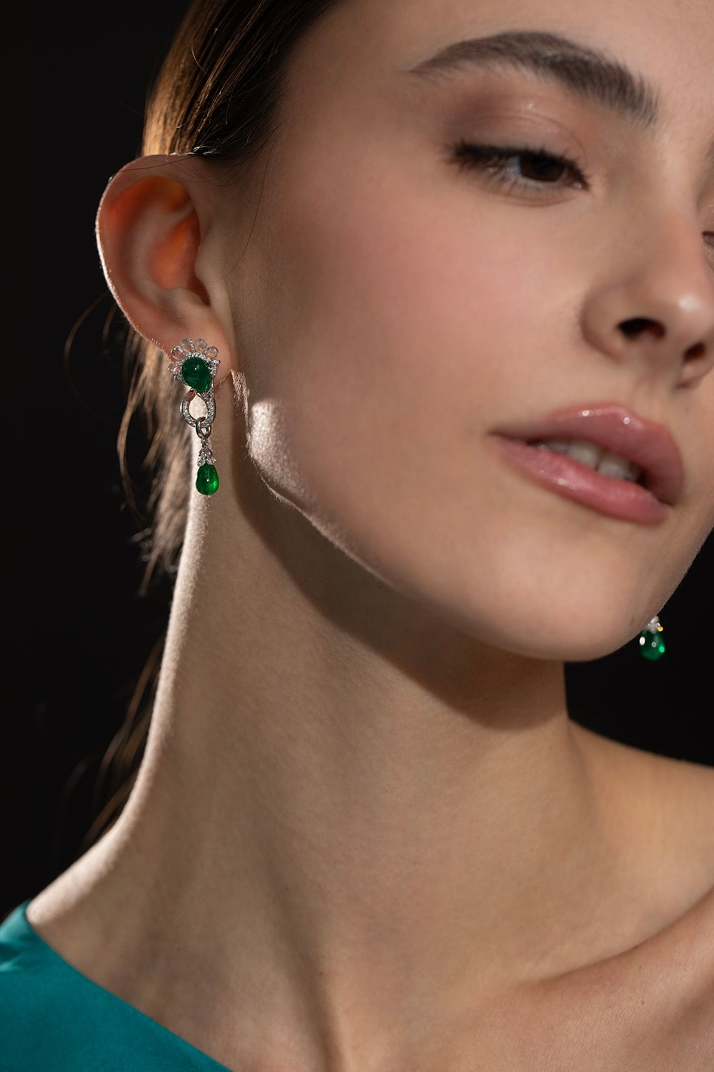 SABOO FINE JEWELS-Emerald Diamond Drop Earrings-WHITE GOLD